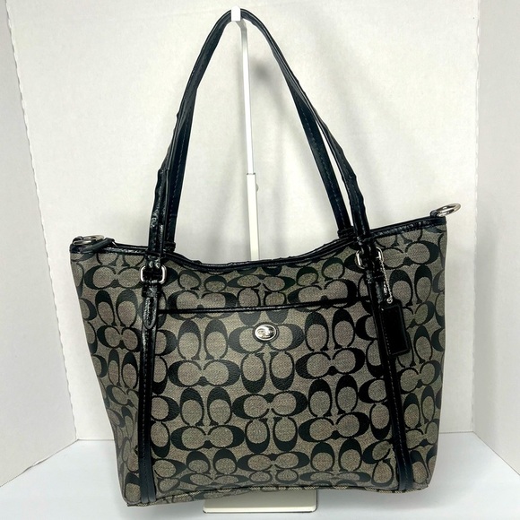 Coach Black/Grey Coated Canvas and Leather Peyton Signature Pocket Tote 🩶🖤🩶🖤 - Picture 1 of 16